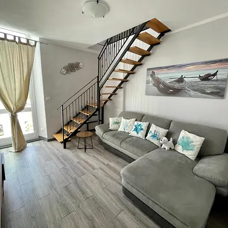 Brezza Marina 迪亚诺马里纳